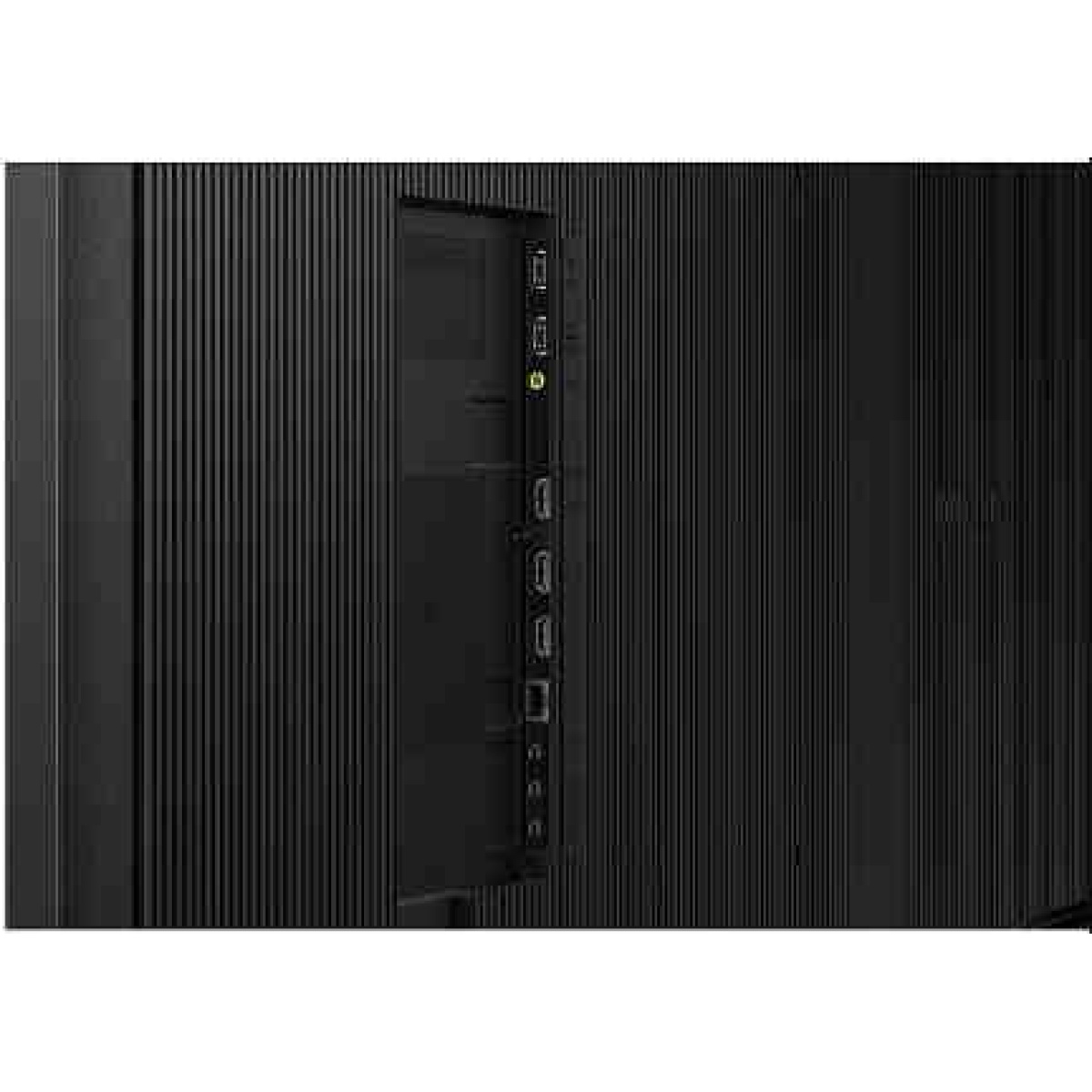 Painel traseiro do gabinete de computador preto com conexões visíveis.