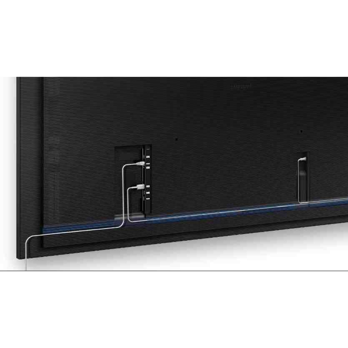 Conexões traseiras de um monitor LG, destacando design moderno e funcionalidade.