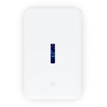 Roteador Ubiquiti, modelo compacto, com indicador LED azul.