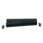 Barramento de energia APC, modelo PDU, com múltiplas tomadas e montagem em rack.