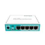 Switch de rede TP-Link TL-SG105, 5 portas Ethernet, design compacto e eficiente.